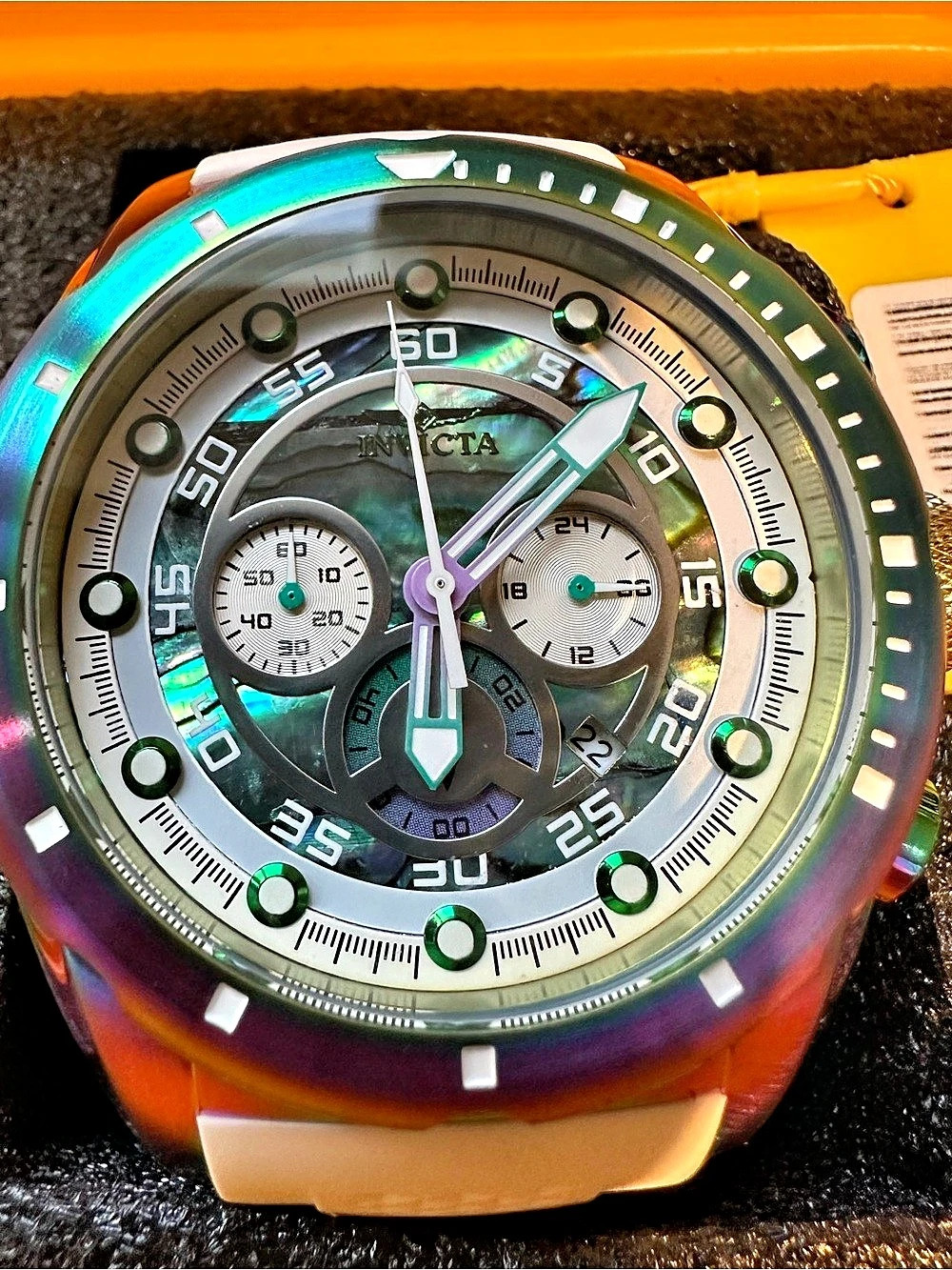 Invicta Speedway Chronograph Men's Watch (Model 41561)